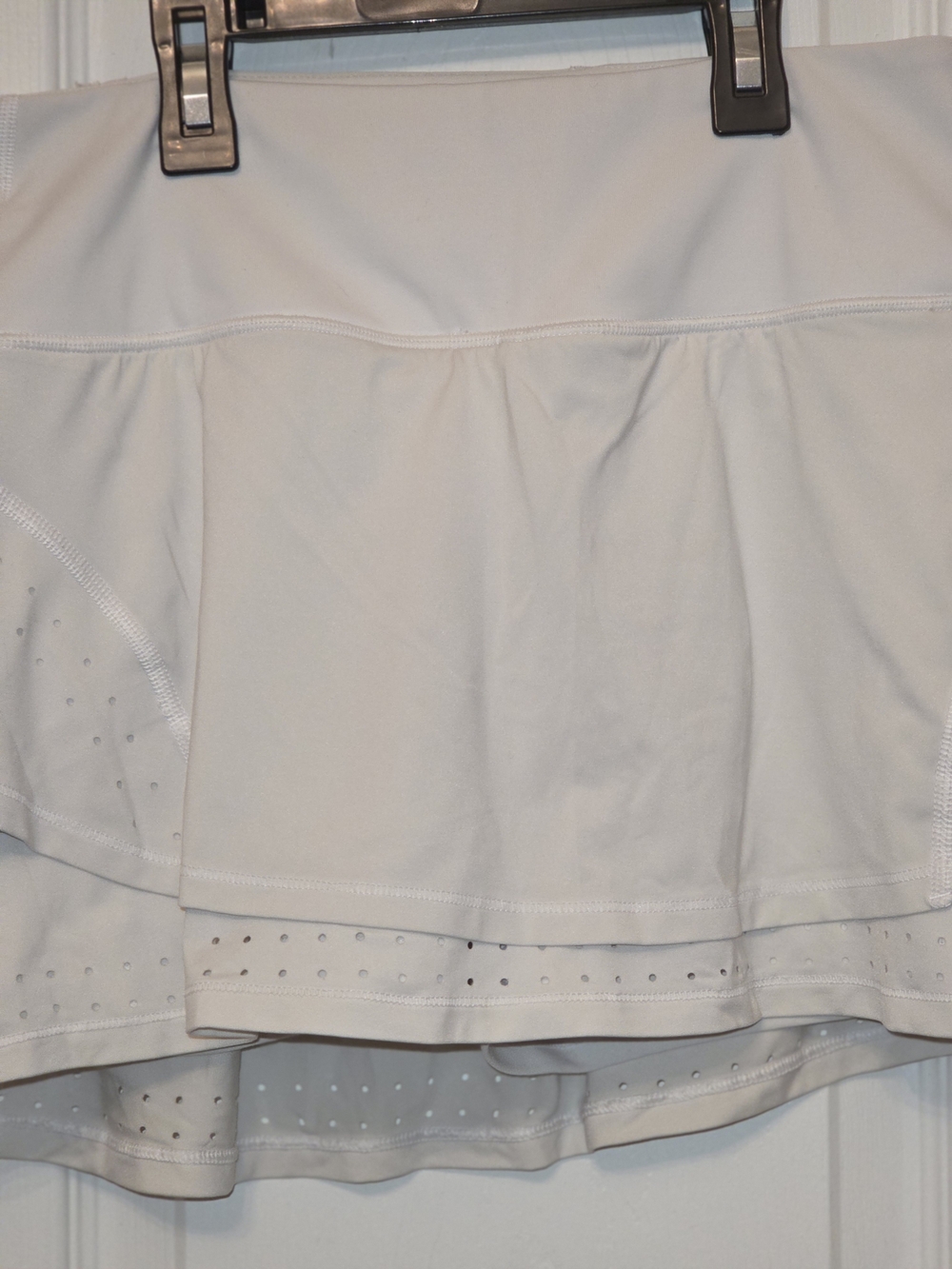 Athleta White Circle Skater Athletic Skirt with Perforated Hem